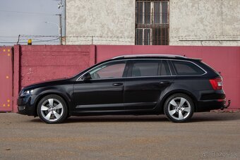 Škoda Octavia Combi 2.0 TDI Ambition DSG - 4