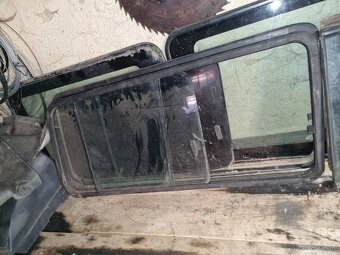 Okna nissan patrol y60/y61 - 4