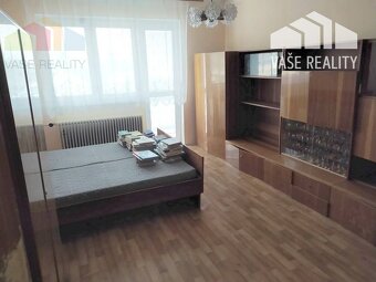 Priestranný rodinný dom s garážou, Vrbové - 4