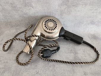 Starý značkový fén AEG – chromovaný kov, textilní kabel, krá - 4