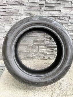 205/55 R17 - 4