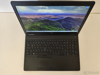 Dell Precision 3530 | Core i5 8th Gen • 16 GB RAM • 512 GB S - 4