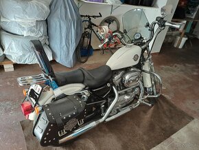 Harley Davidson sportster 883 - 4