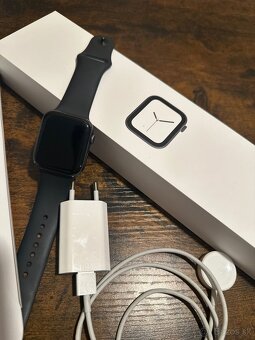 Apple Watch Series 4 44mm Space Gray - 4