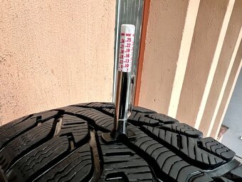 185/60 R15 zimné pneumatiky - 2 kusy - 4