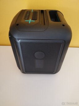 Lamax - 4