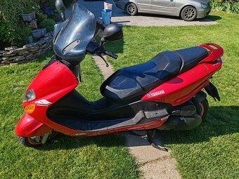 Yamaha 125 majesty - 4