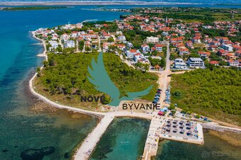 Privlaka: Luxusný Penthouse s Panoramatickým Výhľadom na Mor - 4