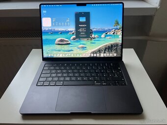 MacBook Pro M3 Pro 14" 18GB RAM 512GB SSD - 4