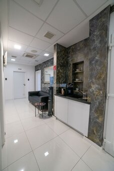 Krásne priestory na podnikanie do prenájmu v centre Rimavske - 4