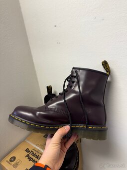 Predám Dr. Martens 1460, veľkosť 43 - 4