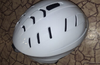 Snowboardová, lyžiarska prilba - 4