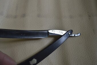 predam - starozitna britva Colley & Co., - 4