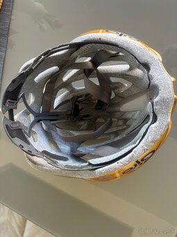 Cyklisticka prilba - 4