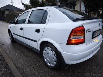 Opel Astra - 4