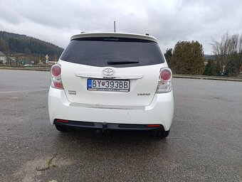 Toyota Verso 2,2 D-CAT - 4