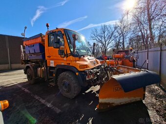 MB UNIMOG U 400 4X4 - 4