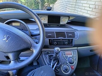 Predám Peugeot 807 2 l 88kw - 4