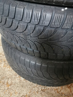 Bridgestone Blizak 215/70 R16 - 4