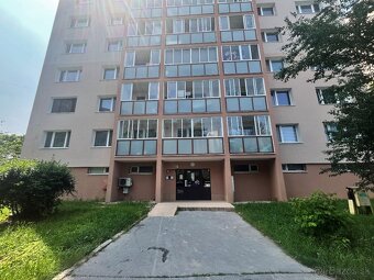 Slnečná garsónka v dobrej lokalite - sídlisko KVP - 4