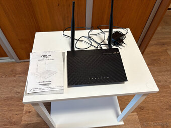 Asus RT-N12 wifi router - 4