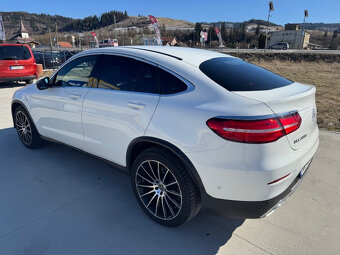 Mercedes-Benz GLC Kupé 220d 4MATIC A/T 120kW A9 5d - 4