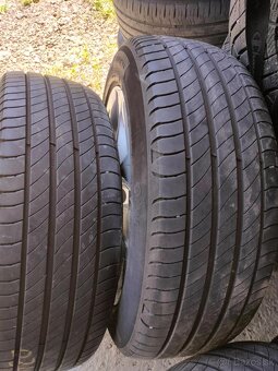 4ks alu disky orig. Škoda 5x112 R17 pneu 205/55 R17 5mm - 4