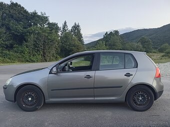 VW Golf 5 1.4 - 4