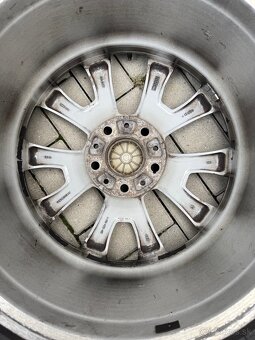 Bmw kolesa 5x120 r18 zimne pneu 225/40r18 - 4