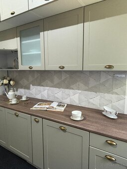 Moderná nepoužitá kuchyňa NATALI krémová - 4