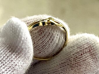 zlatý dámsky prsteň - 4