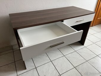 Pracovný stôl - 4