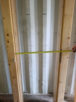 Masívne smrekové dvere 60cm - 4