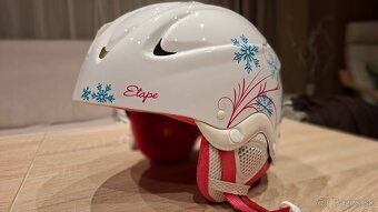 Lyžiarska prilba - 4