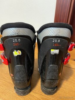 Predám lyže, lyžiarky, palice - 4