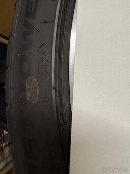 Dvojrozmer 245/40r20 a 275/35r20 - 4