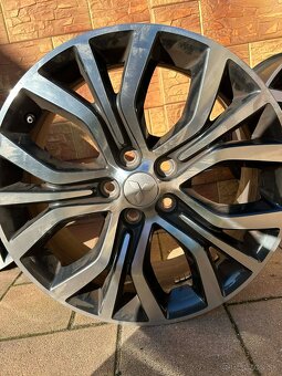 Elektróny R18 Mitsubishi ASX - 4