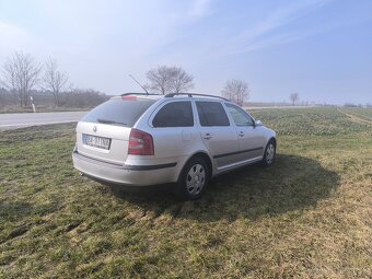 Škoda Octavia Combi Elegance 2,0TDI M6 - 4