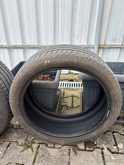 Predám 225/40r18 92y - 4