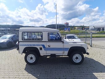 Land Rover Defender LDVA 90 H T O - 4