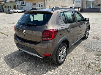 Dacia Sandero Stepway 1.5 dCi - 4