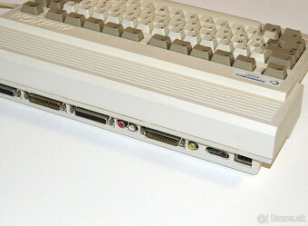 Commodore Amiga 600 2MB RAM, 540MB HDD + Lemmings - 4