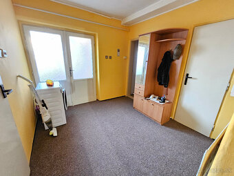 Rodinný dom v tichej časti obce s pozemkom 1129 m2, kúpou vo - 4