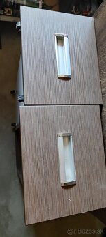 2 lôžka/manželská posteľ z masívu s úložným priestorom - 4