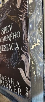 Kniha "Spev zlomeného mesiaca" - 4