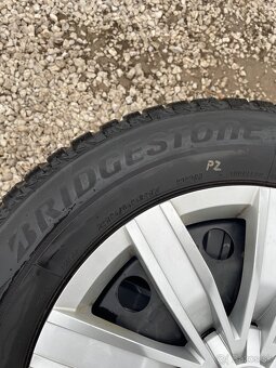 W- Škoda  Bridgestone  R 17 plechové disky - 4
