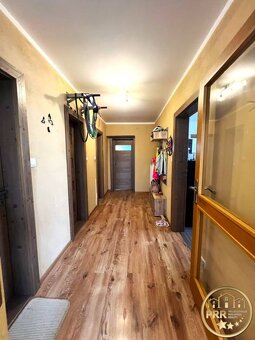 ZNÍŽENÁ CENA Pekný čiastočne prerobený rod.dom, V. Ch - 4