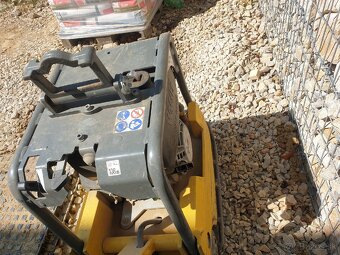 vibračná doska, žaba - 4