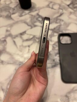 iPhone 16 pro max - 4