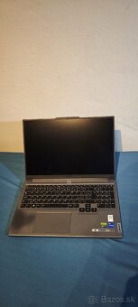 Lenovo Legion 5 16IRX9 - 4